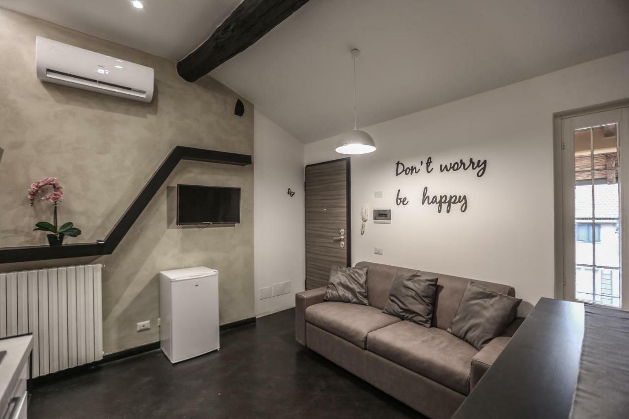 Stylish Near Duomo Apartment *